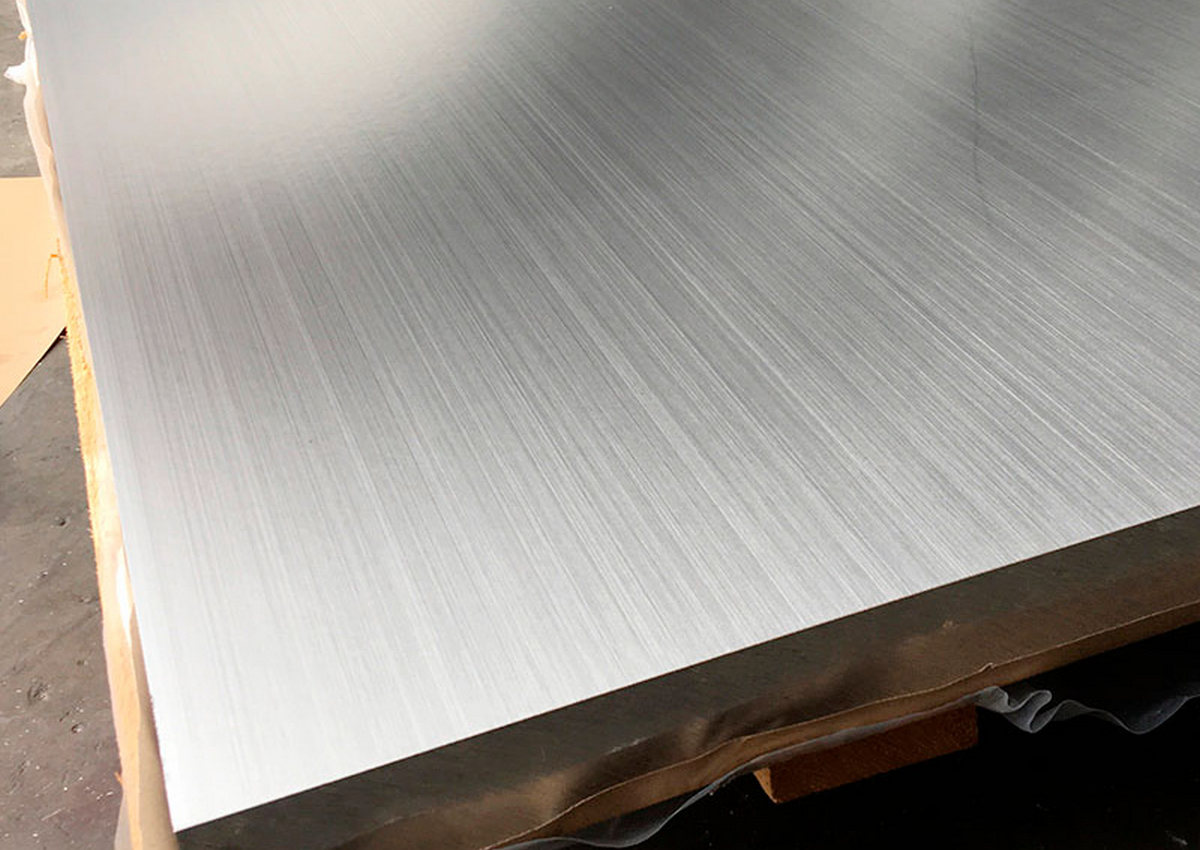 Алюминиевый лист 5.5х900х2000 АД1